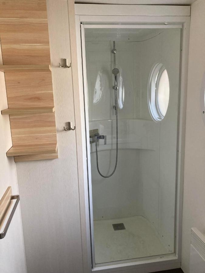 Camping 5* - Biscarosse Lac - Mobilhome 2 Chambres - 4 Personnes ビスカロッス エクステリア 写真